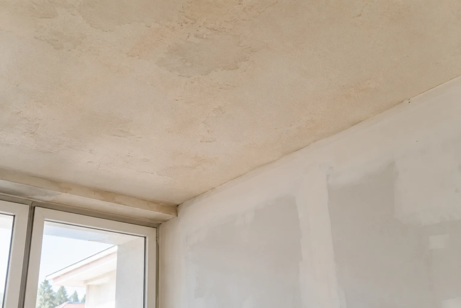 Renovation plafond sausheim bons reflexes 2 — Mavriki Color, Sausheim